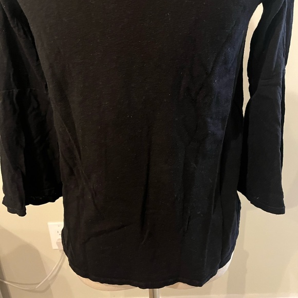 Three Dots Black Long Sleeve V-Neck 3/4 Bell Sleeve Top Size XS - Picture 6 of 12